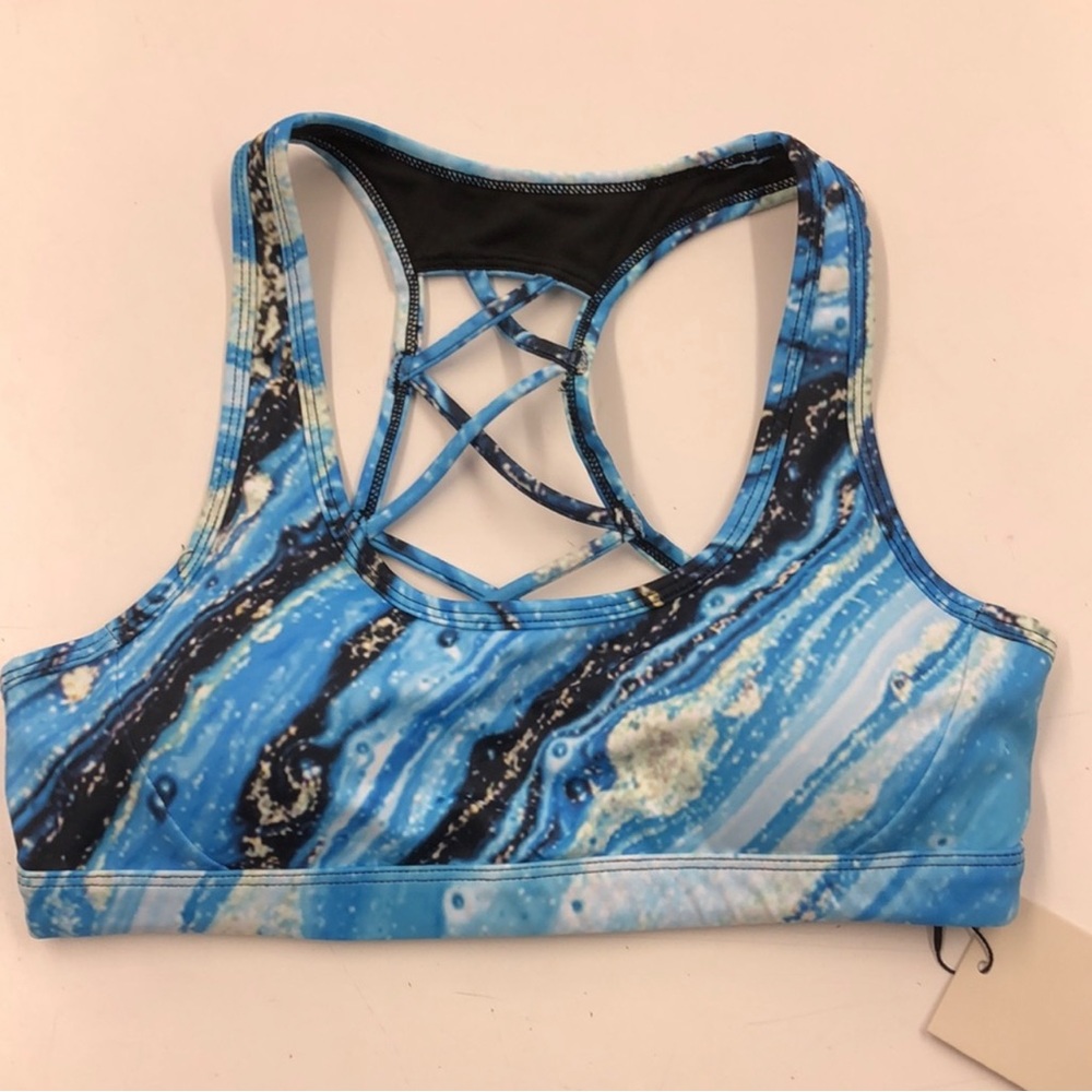 Feed Me Fight Me sports bra Medium with tags
